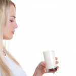 Млечна диета за отслабване: Защо именно с мляко?
