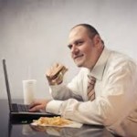 3 начина да не дебелеете на работа