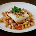 Задушена риба с царевица и боб (Средиземноморска рецепта)