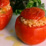 Средиземноморска рецепта – пълнени домати